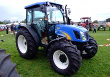 Kompaktni pomoćni traktori New Holland TN 70 DA