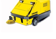 Kompaktni strojevi za čišćenje Kärcher KMR 1700 D