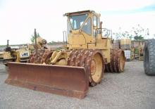 Kompaktori otpada Caterpillar 825B