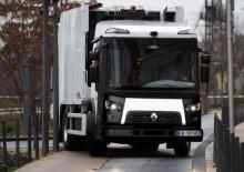 Krute šasije Renault D 19 ACCESS NT P4x2 BOM 320E6