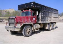 Krute šasije Mack RD890SX CA49 E7-350 E-TECH 6x4