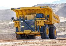 Kruti kiperi kamioni Komatsu 980E-4
