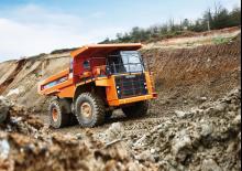 Kruti kiperi kamioni Hitachi EH 1100