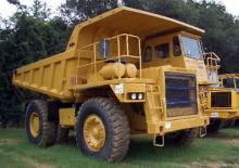 Kruti kiperi kamioni Komatsu HD325-3