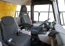 Kruti kiperi kamioni Komatsu HD465-8E0
