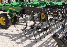 Kultivatori John Deere 2230LL