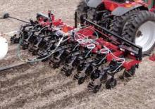 Rasipači gnojiva Case IH Nutri-Tiller 5310 16-ROW