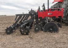 Kultivatori Case IH Nutri-Tiller 955 8-ROW