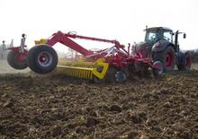 Kultivatori Pöttinger Synkro 5030 T