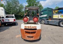 LPG viljuškari Nissan BF 03 A 35 U