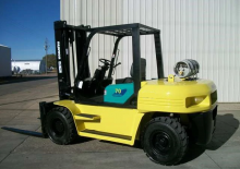 LPG viljuškari Komatsu FG 70-7