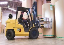 LPG viljuškari Caterpillar GP40N