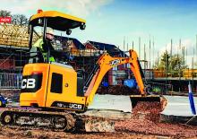 Mini bageri JCB 15C-I