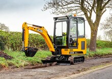 Mini bageri JCB 16C-I