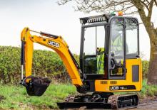 Mini bageri JCB 19C-I EP