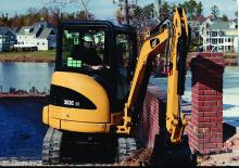 Mini bageri Caterpillar 303C