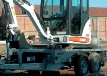 Mini bageri Bobcat 319