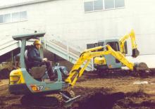 Mini bageri Yanmar B 17 CRE
