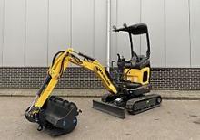 Mini bageri New Holland E14D