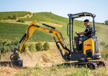 Mini bageri New Holland E19D