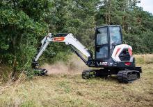 Mini bageri Bobcat E50z