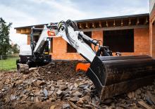 Mini bageri Bobcat E55z