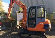 Mini bageri Hitachi EX 30