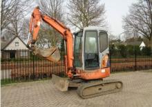 Mini bageri Fiat-Hitachi EX 32 U