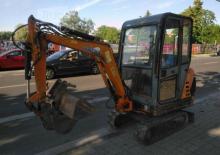 Mini bageri Hanix H 15 B