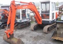 Mini bageri Kubota KH90