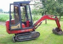 Mini bageri Gehlmax MB 135
