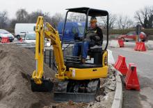 Mini bageri Komatsu PC16R-3