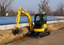 Mini bageri Komatsu PC35MR-3