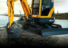 Mini bageri Hyundai R 25 Z-9 A