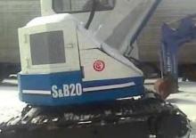 Mini bageri Hanix S&B 20