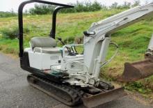 Mini bageri Takeuchi TB 007