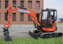 Mini bageri Kubota U35α