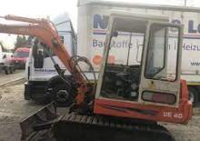 Mini bageri Hitachi UE 40