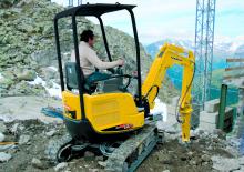 Mini bageri Yanmar VIO 17 Univ