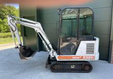 Mini bageri Bobcat X 320