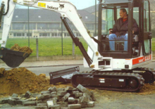 Mini bageri Bobcat X 331