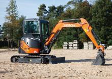 Mini bageri Hitachi ZX 33 U 3