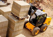 Mini utovarivači JCB Robot 190 T
