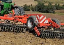 Pločasto-cinčana drljača Kuhn Optimer 7503