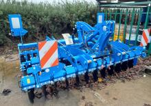 Pločasto-cinčana drljača New Holland SDM 300R 