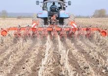 Kultivatori Kuhn Striger 600R 