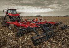 Pločasto-cinčana drljača Case IH True-Tandem 335 Barracuda 47