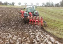 Plugovi Kuhn Multi-Master 153 4E NSH