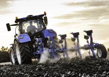 Plugovi New Holland PX 6H 