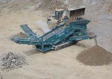 Pokretna postrojenja za prosijavanje Powerscreen Warrior 1800